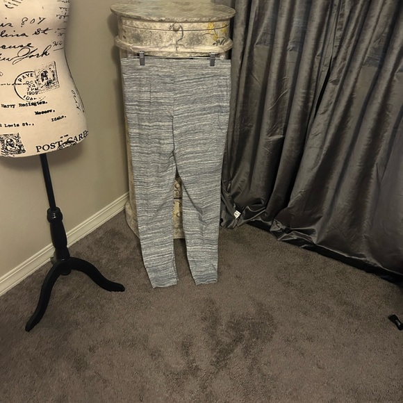 Hanes Sweatpant Joggers NWT - Picture 4 of 4